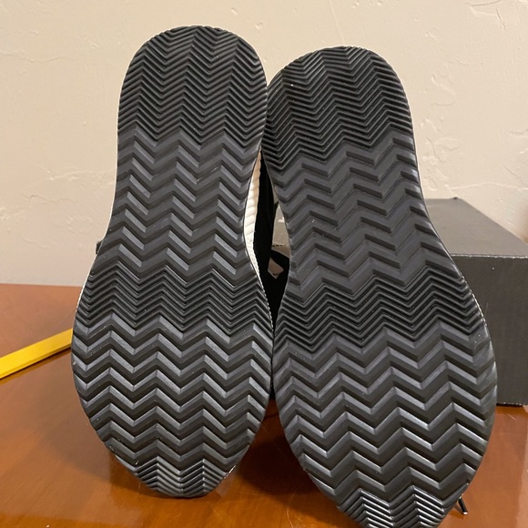 Sorel Out n About sneaker boot NIB - Picture 7 of 8